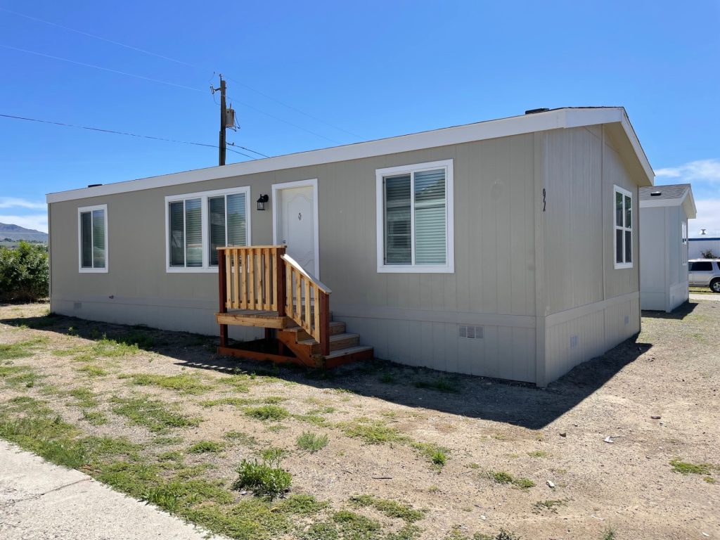 Mountain Desert Mobile Home Park