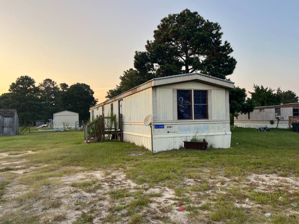 South Hampton Meadows Mobile Home Park