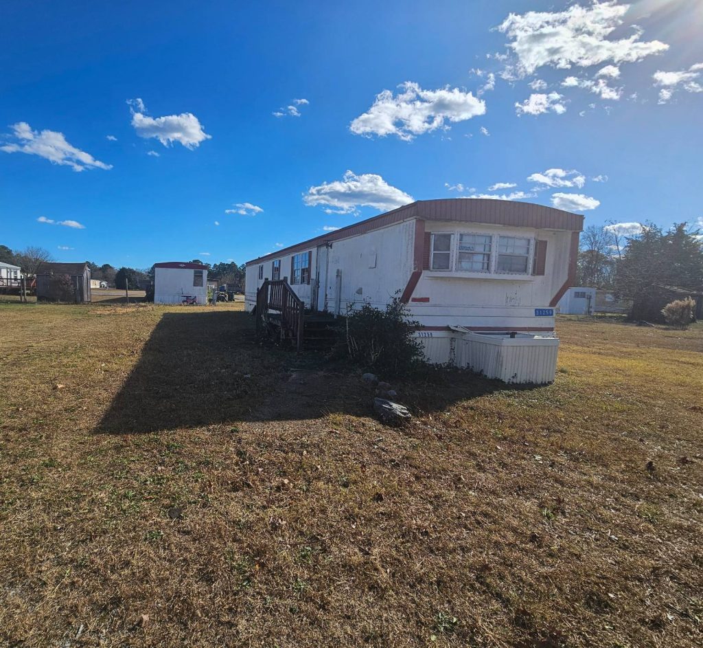 South Hampton Meadows Mobile Home Park