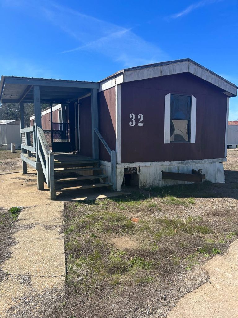 Kokomo Palms Mobile Home Community